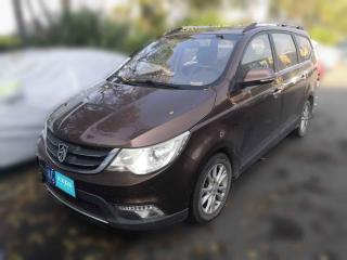 宝骏宝骏7302014款1.5L手动豪华型7座