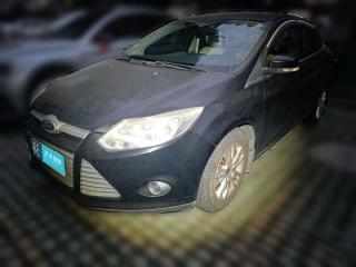 福特福克斯2012款三厢1.6L手动舒适型