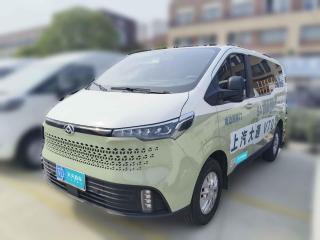 上汽大通MAXUS新途V702023款 2.0T 精英版 手動短軸低頂 5/6座(125Ps)