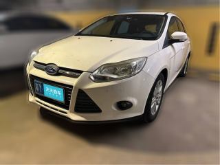 福特福克斯2012款 两厢 1.6L 自动舒适型