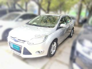 福特福克斯2012款 三厢 1.6L 自动风尚型