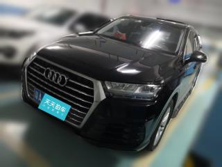 奥迪奥迪Q72016款 40 TFSI S line运动型