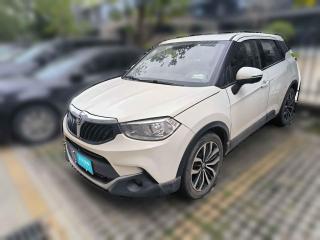 中华中华V32016款 1.5T 自动旗舰型