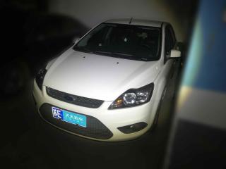 福特福克斯2013款兩廂經典1.8L手動基本型