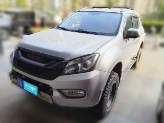 五十鈴mu-X牧游俠2017款 3.0T 四驅(qū)手動探索型 5座 國IV