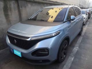 寶駿寶駿RM-52019款1.5TCVT24小時(shí)在線精英型6座