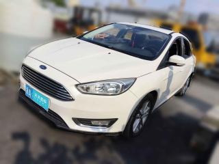 福特福克斯2015款 三厢 1.6L 自动风尚型