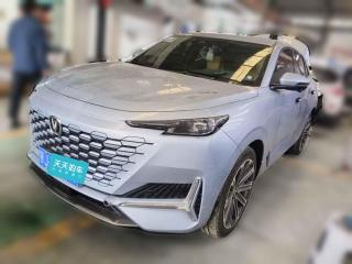 长安长安UNI-K2021款 2.0T 全轮驱动尊贵型