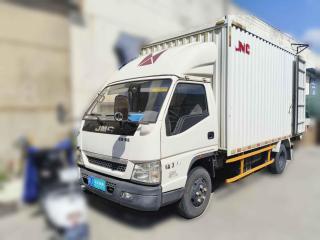 江鈴寶典2016款 2.9T PLUS柴油兩驅基本型5140長JX4D30