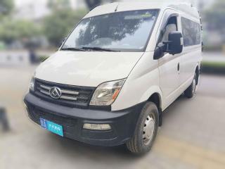 上汽大通MAXUS新途V802020款 2.5T 手動經典城配王短軸中頂2/3座