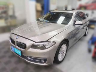 寶馬寶馬5系2017款 525Li 豪華設計套裝