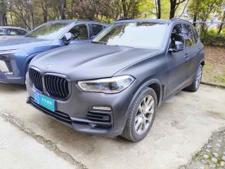 寶馬寶馬X52019款 xDrive30i X設(shè)計(jì)套裝