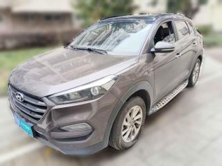 现代途胜2015款 1.6T 双离合两驱智能型