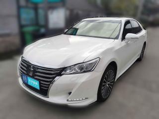 豐田皇冠2015款2.5L智享版