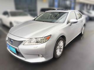 雷克薩斯雷克薩斯ES2013款 300h 精英版