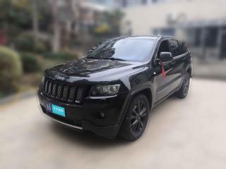 Jeep大切諾基2012款3.6L舒適導(dǎo)航版