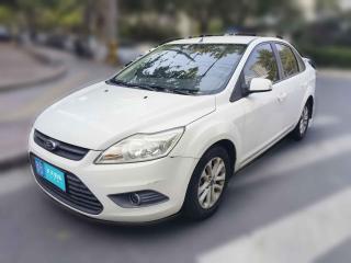 福特?？怂?013款 三廂經典 1.8L 自動基本型