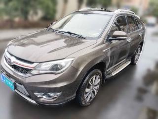 比亚迪比亚迪S72017款 2.0T 自动尊贵型