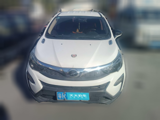 比亞迪元2017款1.5L自動酷炫時尚型