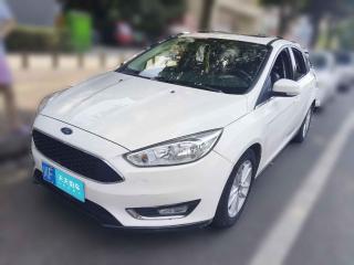 福特福克斯2017款 两厢 EcoBoost 180 自动精英型