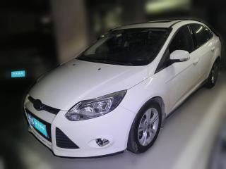 福特福克斯2012款 三厢 1.6L 自动风尚型
