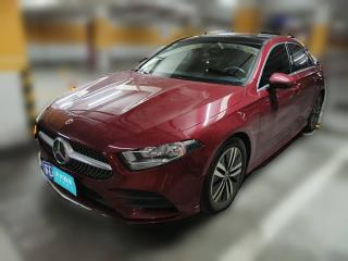 奔馳奔馳A級2020款 A 180 L 運動轎車