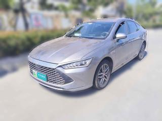 比亞迪秦PLUS2021款 DM-i 120KM 尊貴型