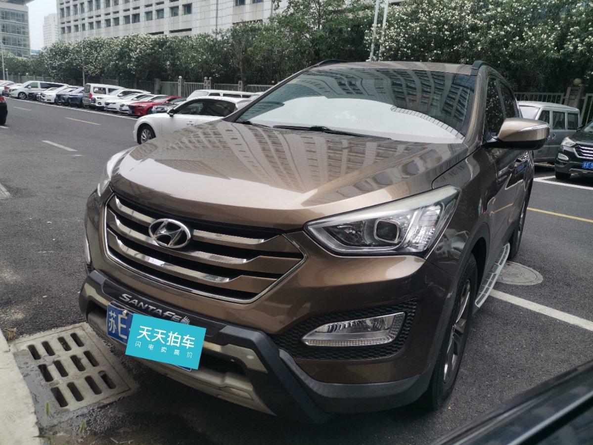 2013年现代新胜达二手车能值多少钱？
