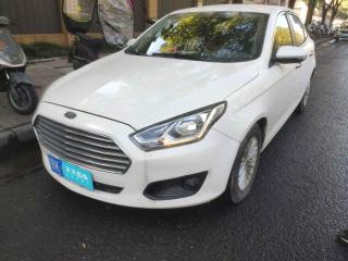 福特福睿斯2015款1.5L手動舒適型