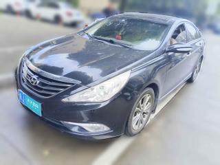 現代索納塔2013款 2.0L 自動豪華版