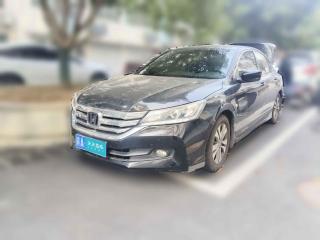 本田雅閣2015款 2.0L LX 舒適版