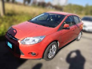 福特福克斯2012款兩廂1.6L手動舒適型