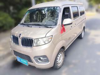 金杯小海獅X302021款 1.5L 財富型單蒸空調版客車國VI SWC15M