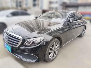 奔驰奔驰E级2017款 E 300 L 豪华型