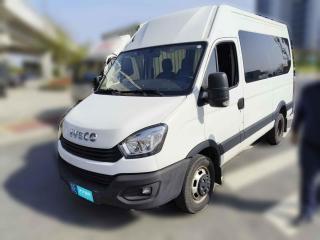 依维柯依维柯欧胜2020款 2.3T 手动超瑞长轴短悬高顶高功F1A