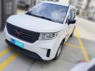 五菱汽车五菱宏光PLUS2019款 1.5T 手动标准型 5座