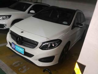 奔馳奔馳B級2017款B200時尚型