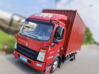 中國重汽VGVVGV U702020款 1.5T 手動舒適版 5座