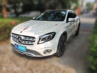 奔馳奔馳GLA2017款 GLA 220 4MATIC 時尚型
