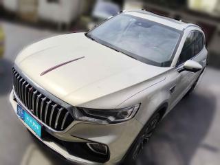 红旗红旗HS52019款 2.0T 智联旗享四驱版