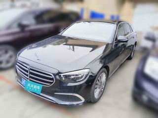 奔馳奔馳E級2021款 E 300 L 時(shí)尚型