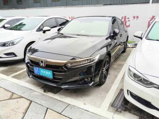 本田雅阁2022款 260TURBO 幻夜·尊贵版