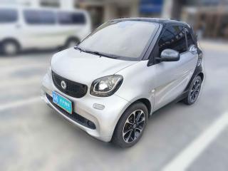 smartsmart fortwo2015款 1.0L 52千瓦硬頂激情版