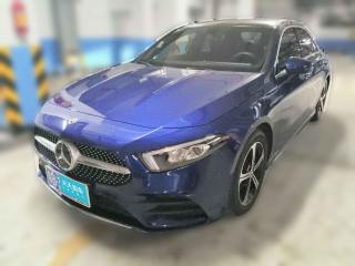 奔馳奔馳A級2022款 A 200 L 運動轎車時尚型