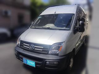 上汽大通MAXUS新途V802018款 2.5T 6擋手動傲運通長軸高頂7/10座