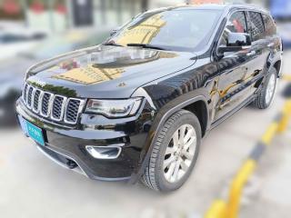 Jeep大切诺基2016款 3.0L 舒享导航版