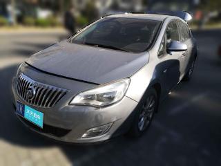 别克英朗2010款XT1.8L自动时尚版