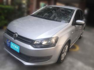 大众Polo2011款1.4L手动致乐版