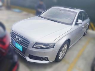 奥迪奥迪A4L2010款 2.0 TFSI 豪华型