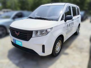 五菱汽车五菱宏光PLUS2020款 1.5L 手动标准型 5座